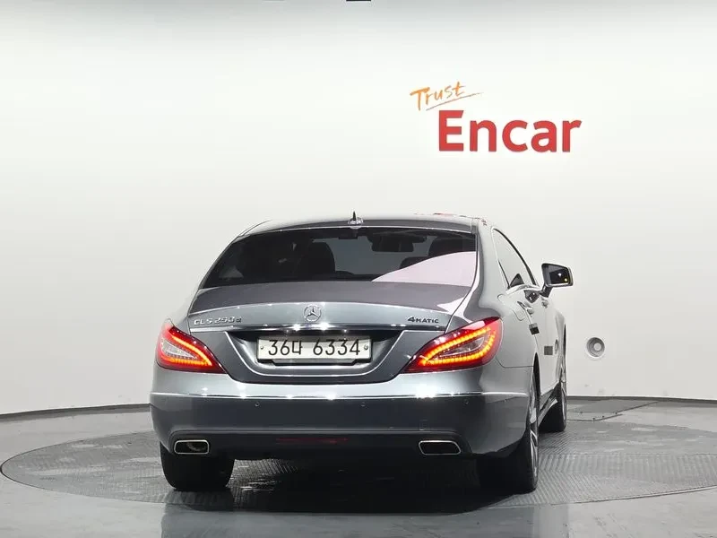 Mercedes-Benz CLS 250 W218 D 4Matic, снимка 4 - Автомобили и джипове - 56210168