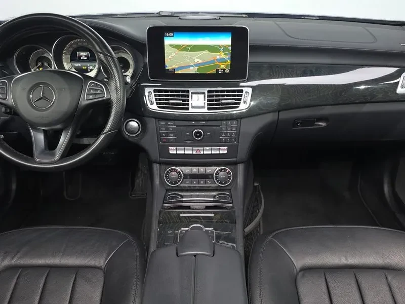 Mercedes-Benz CLS 250 W218 D 4Matic, снимка 7 - Автомобили и джипове - 56210168