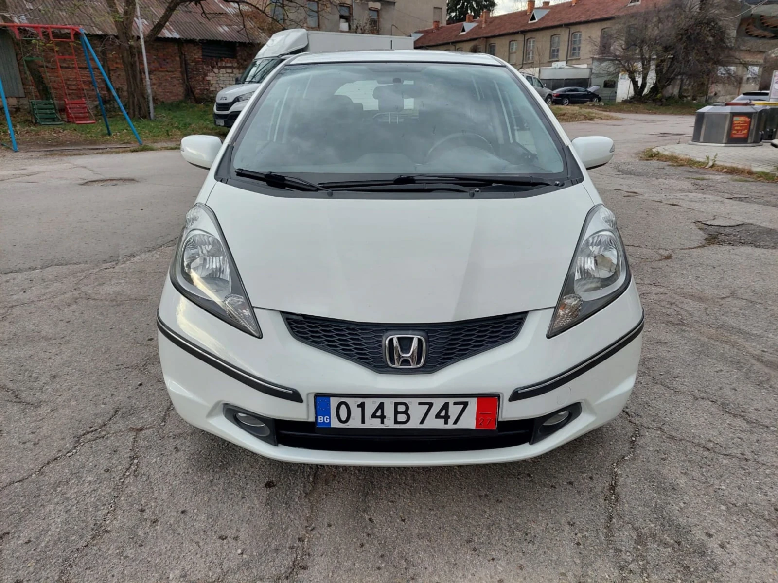 Honda Jazz 1.4 AUTOMAT 114000км - изображение 2