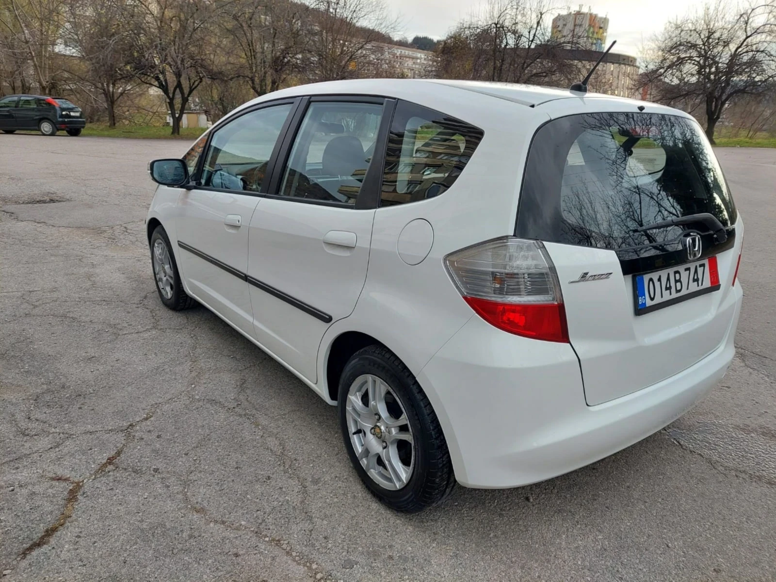 Honda Jazz 1.4 AUTOMAT 114000км - изображение 6