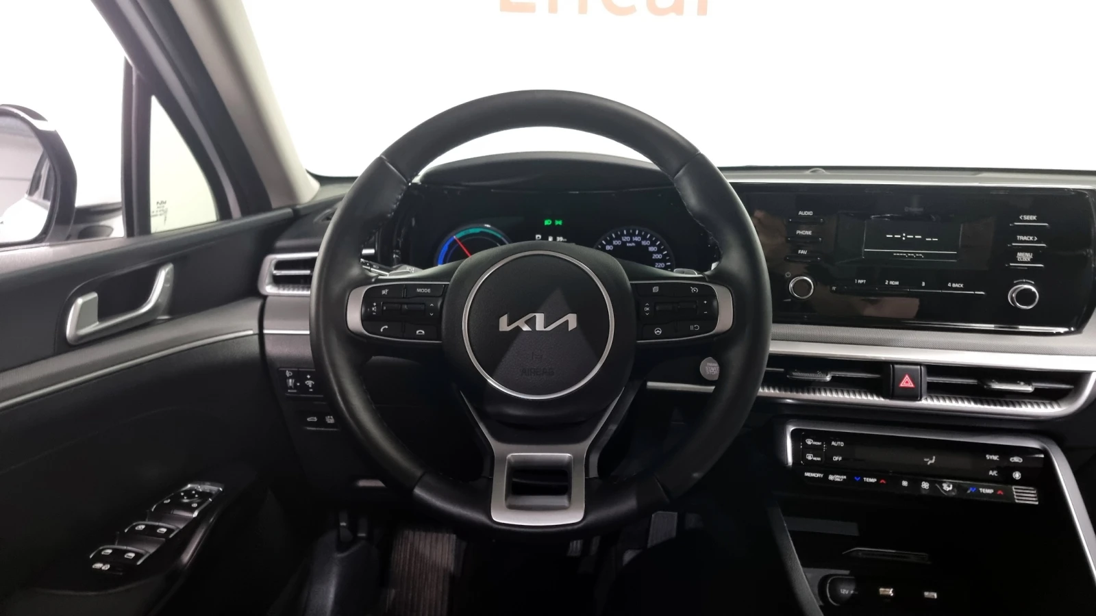 Kia K5 2.0 Hybrid - изображение 5