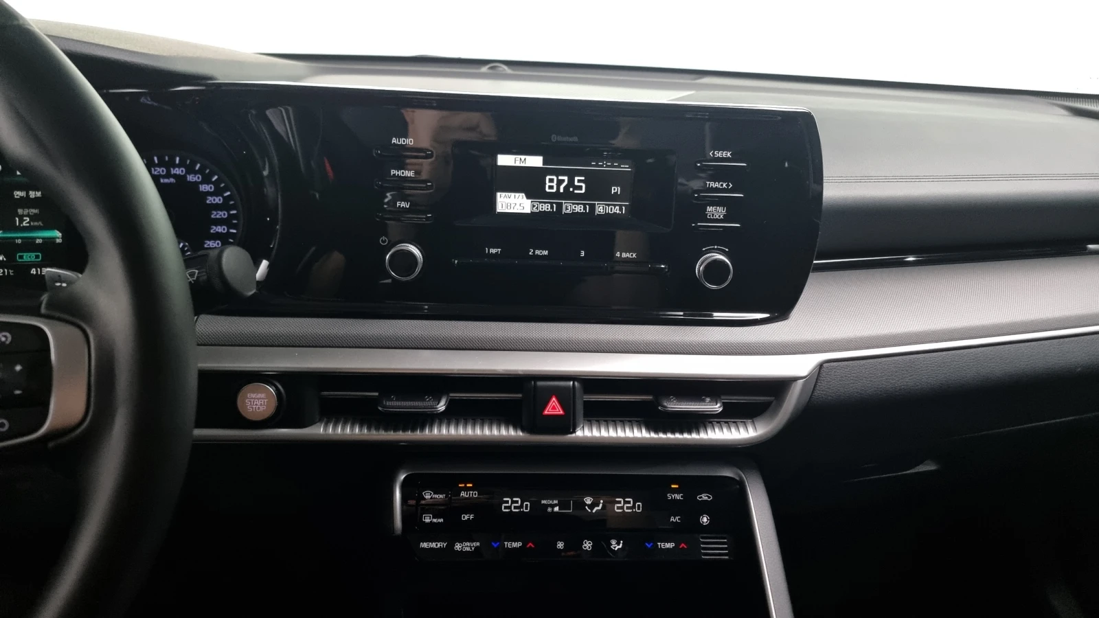 Kia K5 2.0 Hybrid - изображение 9