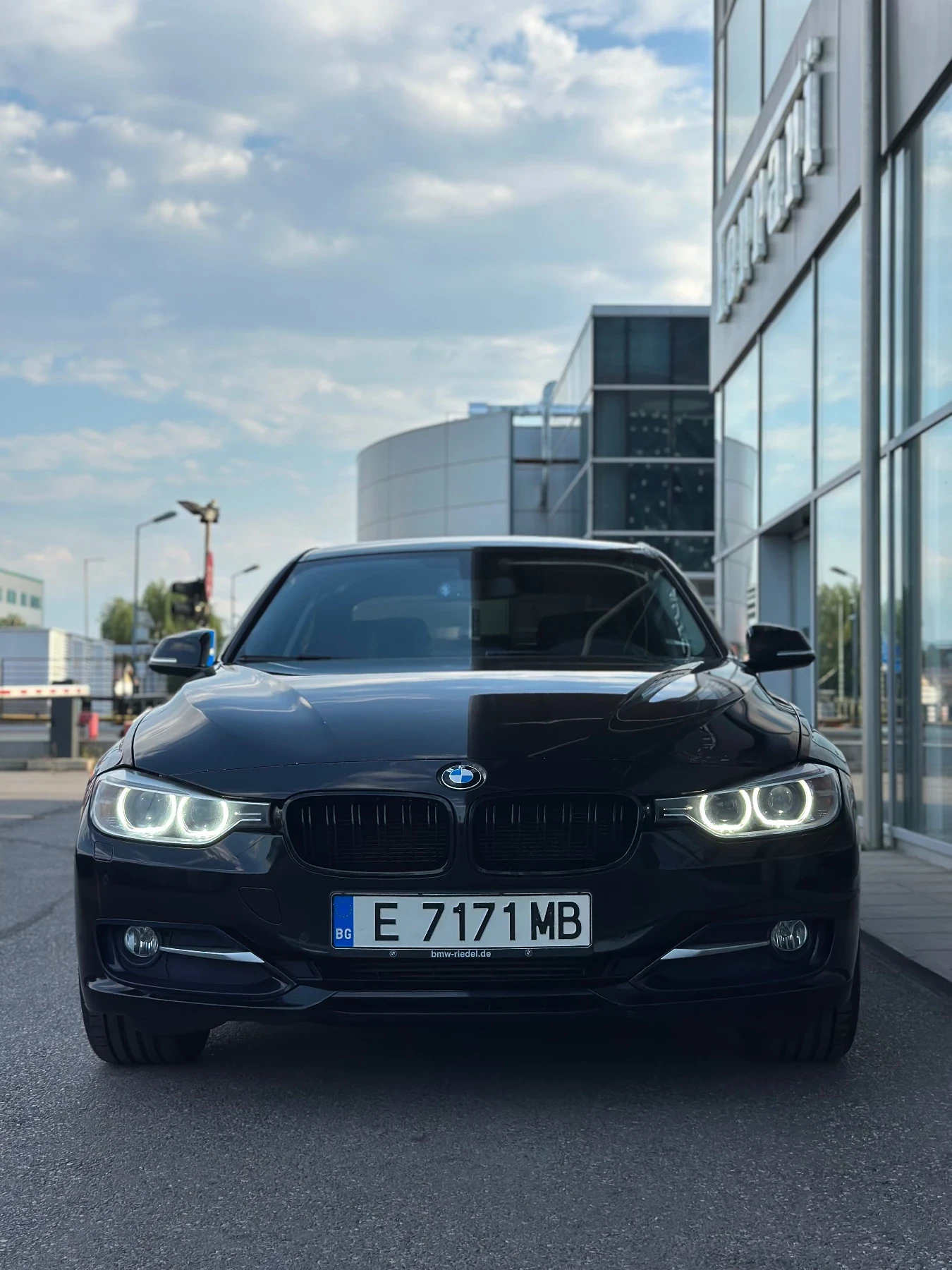 BMW 320 | Mobile.bg   14