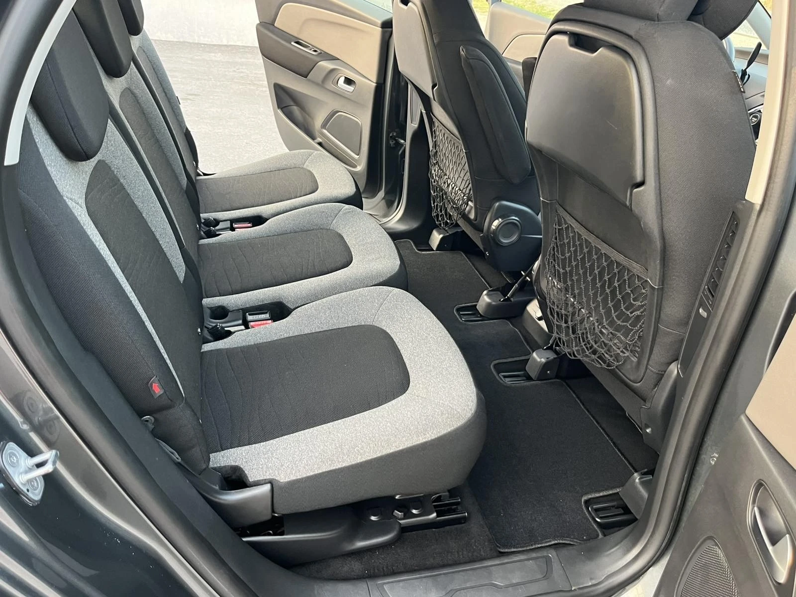 Citroen C4 Picasso 1.6HDI 120кс EURO 6B ПЕРФЕКТЕН ВНОС ИТАЛИЯ - изображение 10