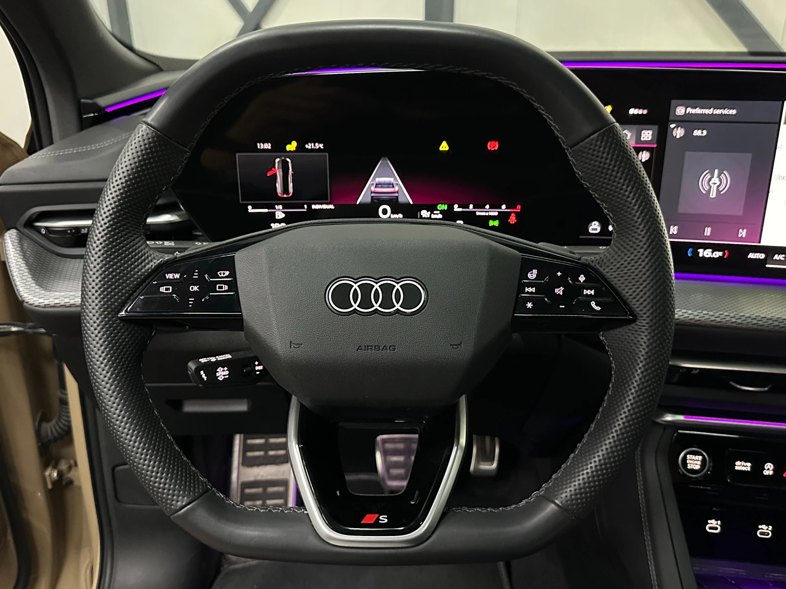 Audi Q5 QUATTRO* S-LINE* DISTRONIC* 360* ПОДГРЕВ* CARPLAY, снимка 11 - Автомобили и джипове - 51055249