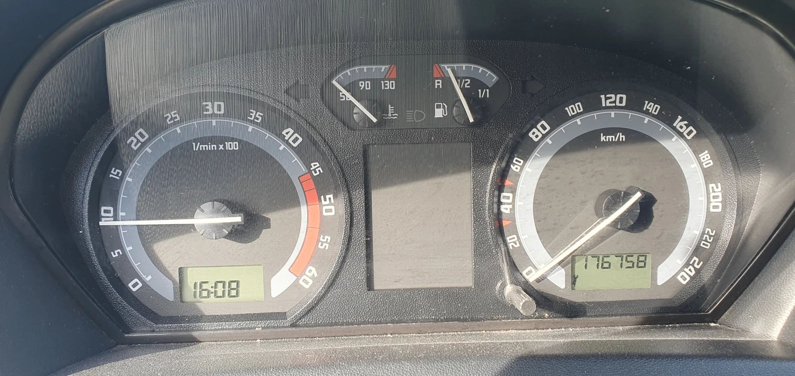 Skoda Fabia 1.9SDI - изображение 9