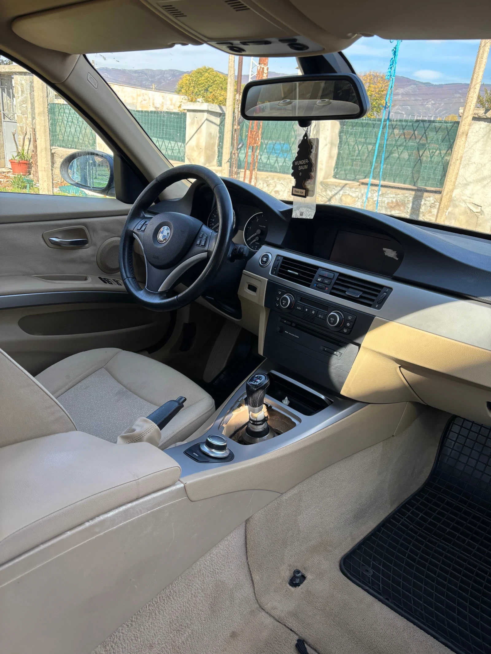 BMW 320 E91 - изображение 7