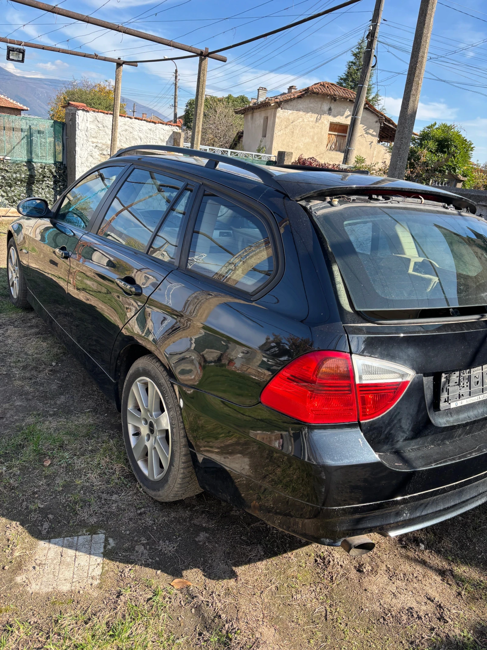 BMW 320 E91 - изображение 4