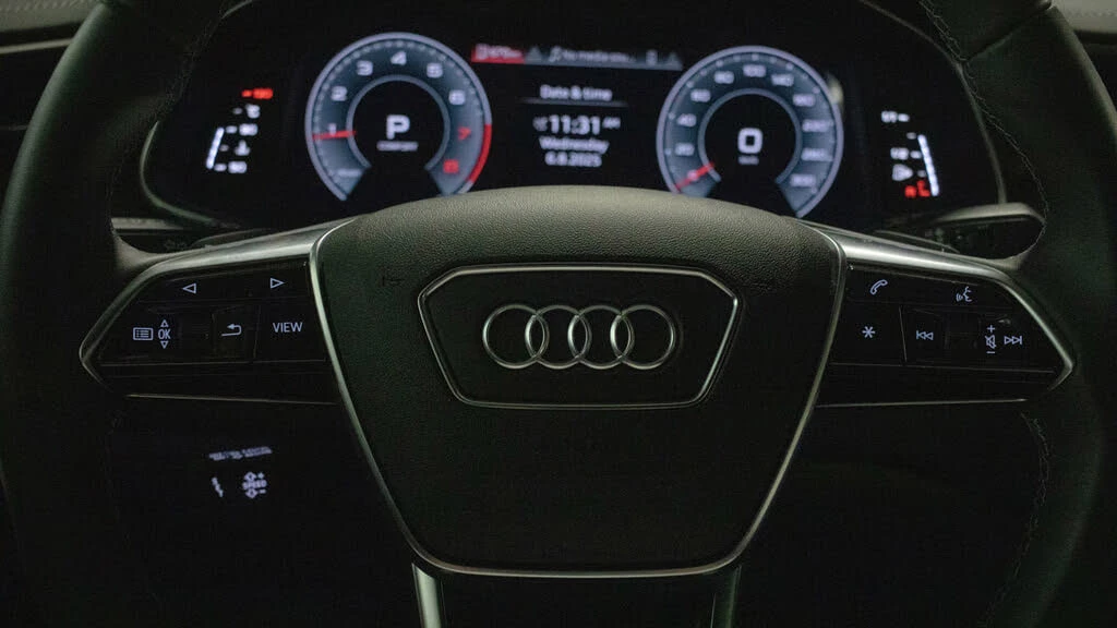 Audi A6 * АВТО КРЕДИТ* ЦЕНА ДО БГ * СЕРВИЗНА ИСТОРИЯ *  - изображение 8