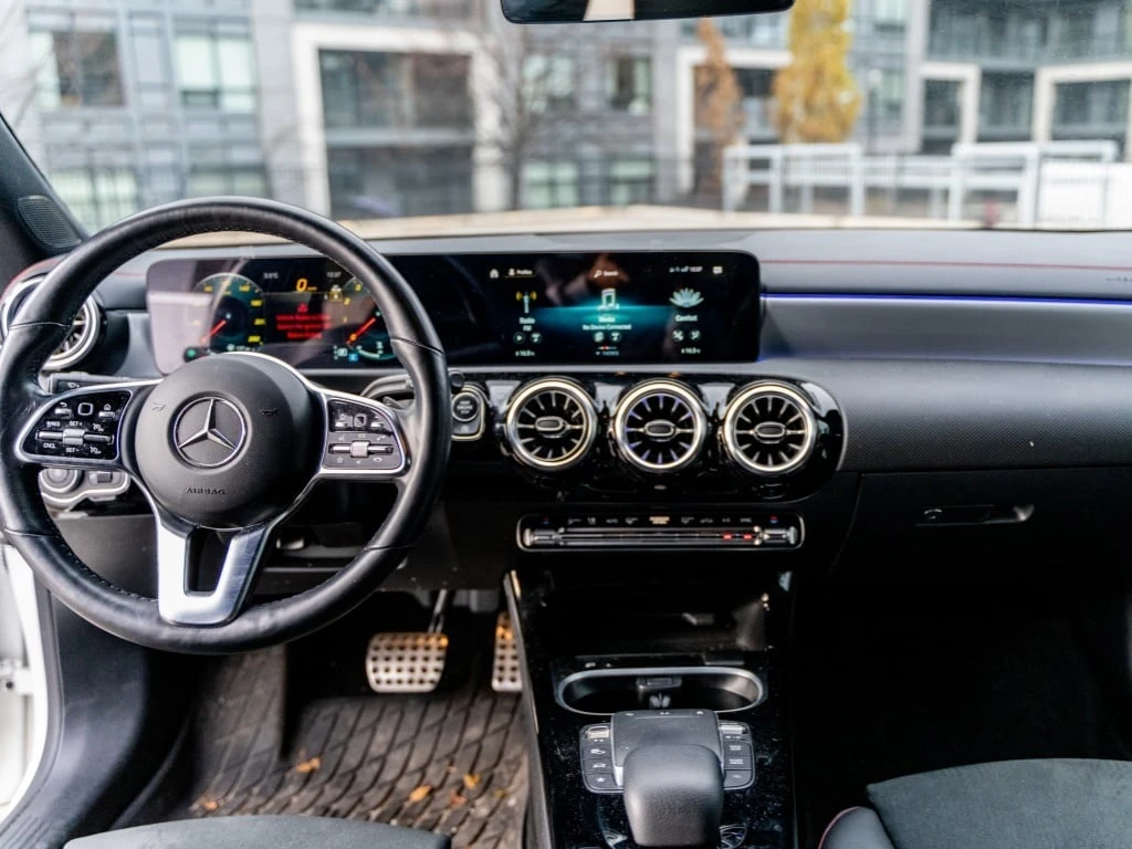 Mercedes-Benz CLA * 250 * CARFAX * ЦЕНА ДО БГ - изображение 7