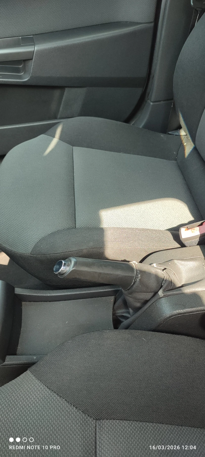 Opel Astra, снимка 6 - Автомобили и джипове - 53901481