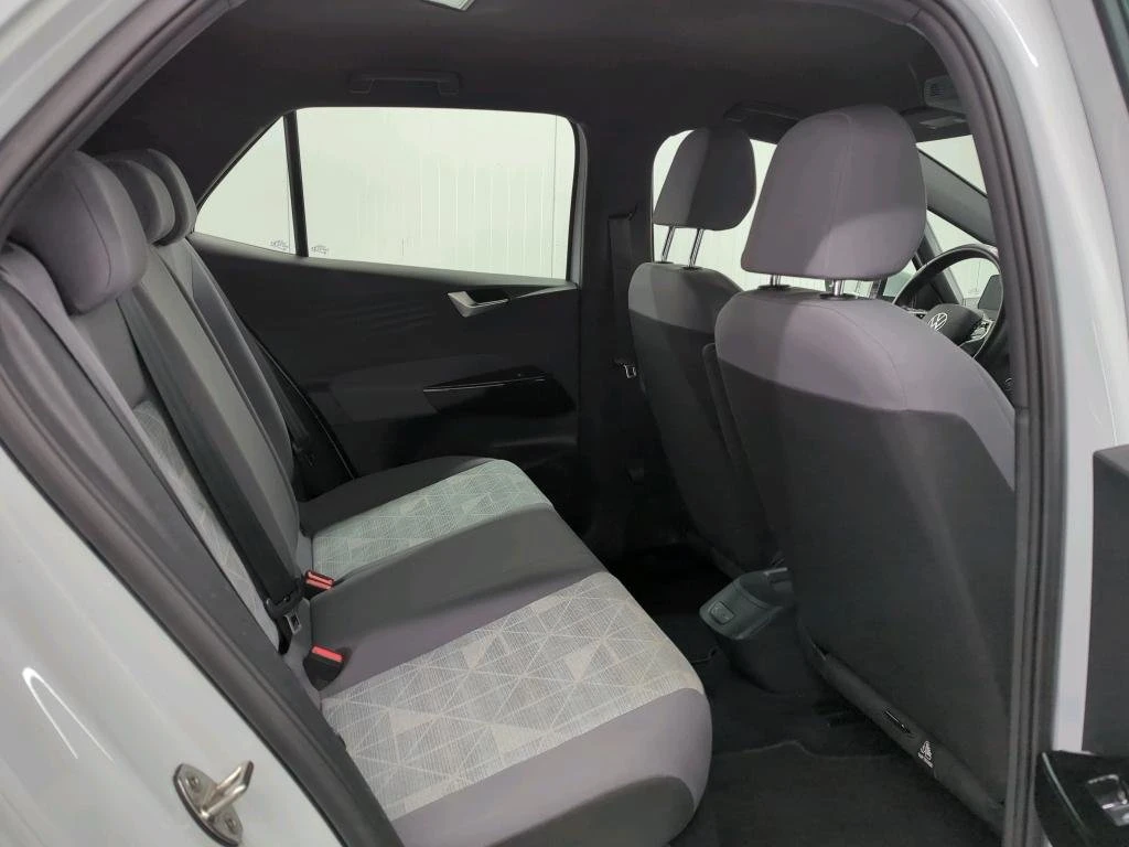 VW ID.3 58 kWh Life, снимка 13 - Автомобили и джипове - 54356718