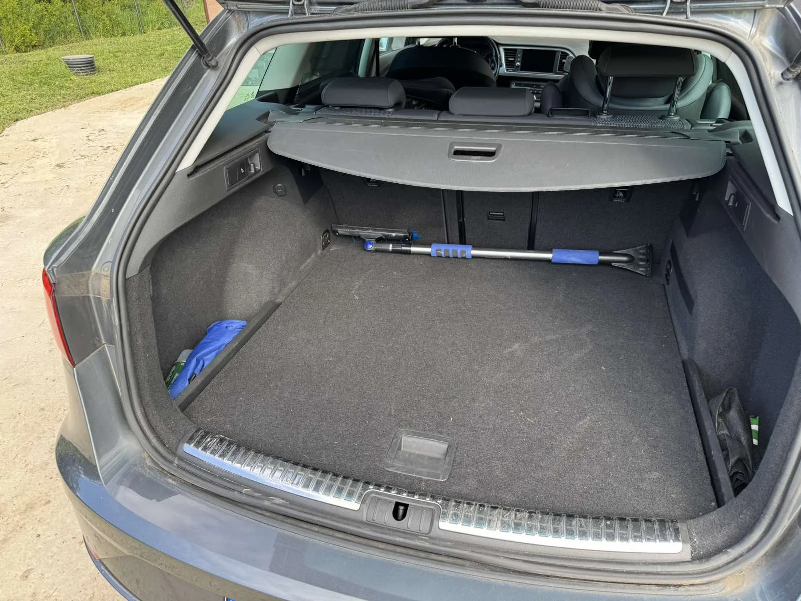 Seat Leon Xcellence, снимка 9 - Автомобили и джипове - 54410910