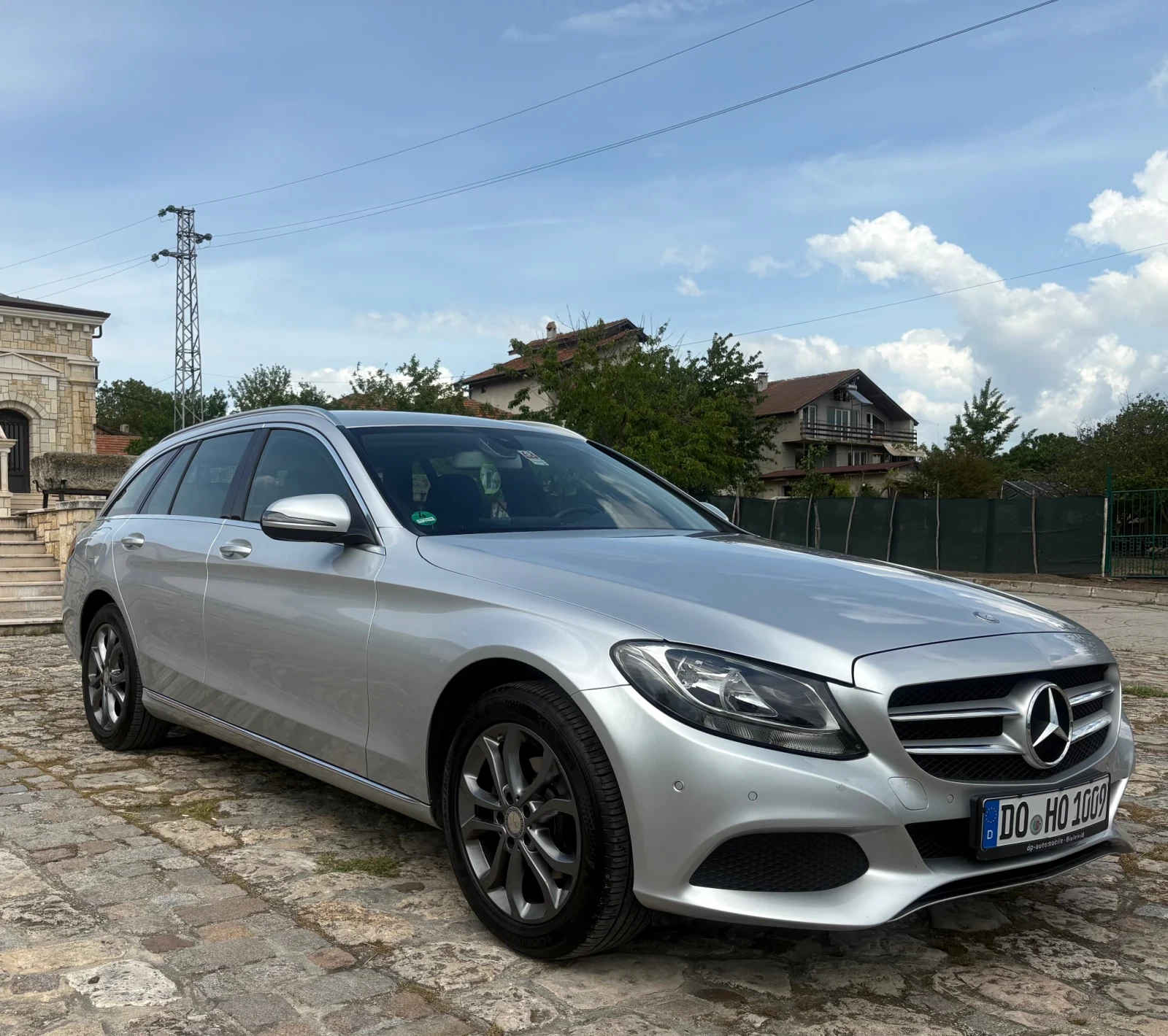 Mercedes-Benz C 180 Avantgarde , снимка 3 - Автомобили и джипове - 54621198