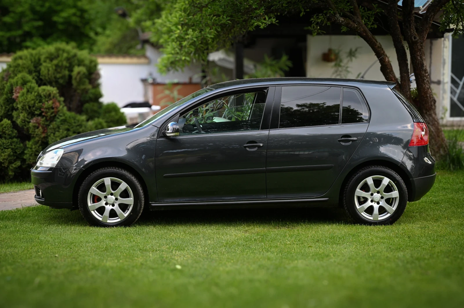 VW Golf, снимка 4 - Автомобили и джипове - 54635346