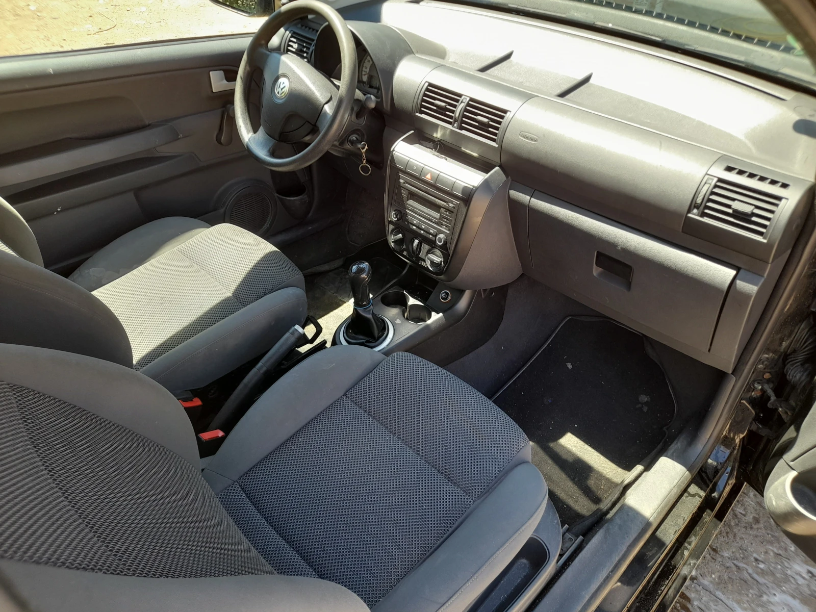 VW Fox 1, 2, снимка 8 - Автомобили и джипове - 54940086