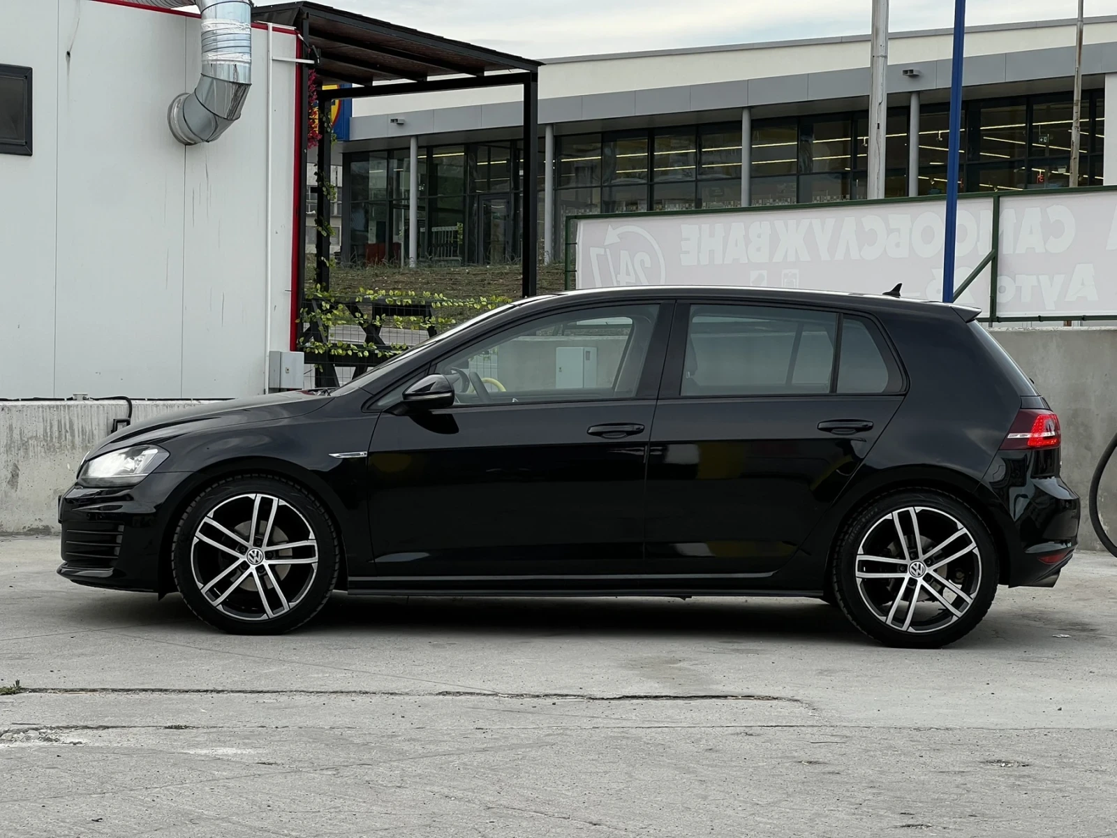 VW Golf 2.0TDI 150hp GTD DsG УНИКАТ, снимка 4 - Автомобили и джипове - 55017169