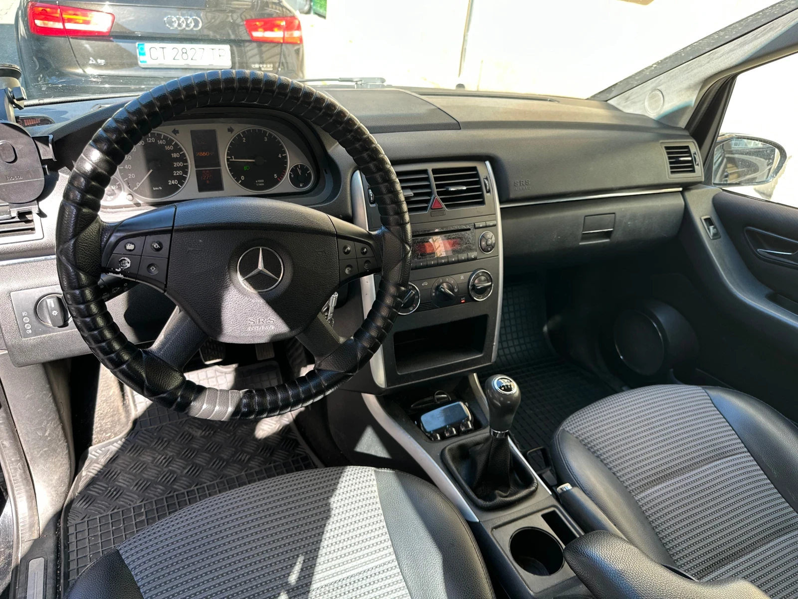 Mercedes-Benz B 180 2.0 cdi, снимка 7 - Автомобили и джипове - 55186099