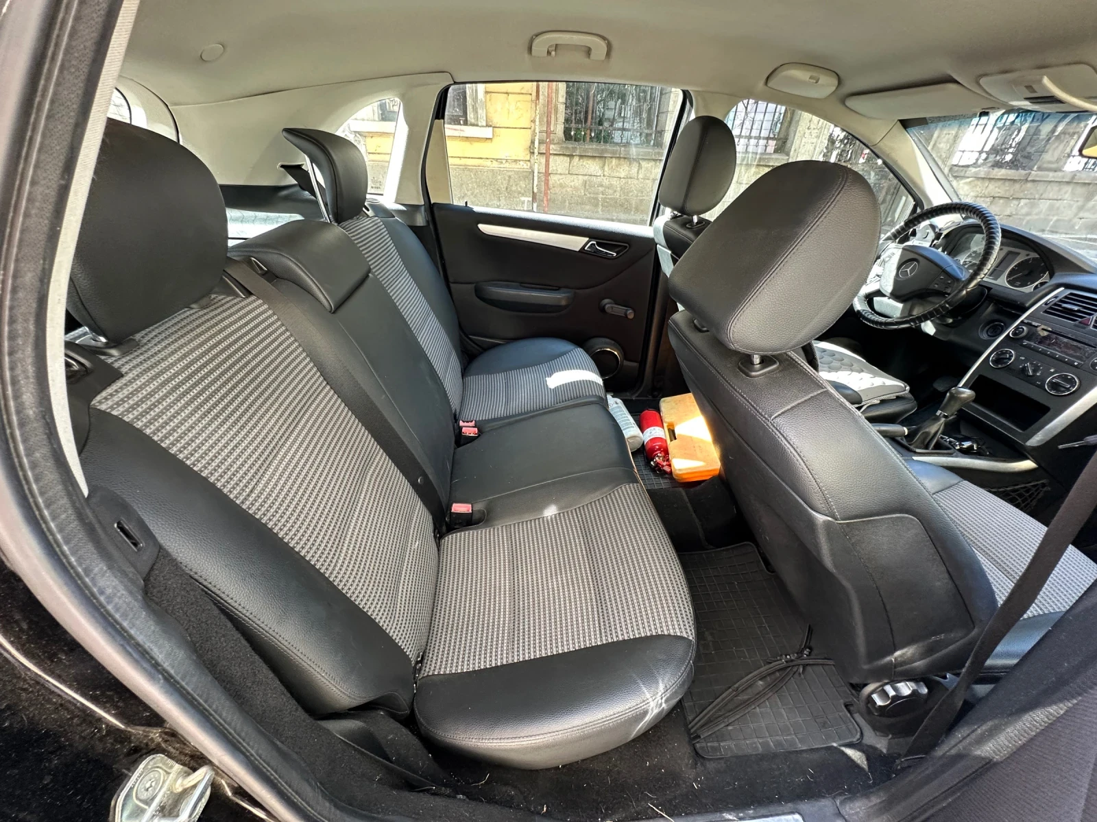 Mercedes-Benz B 180 2.0 cdi, снимка 9 - Автомобили и джипове - 55186099