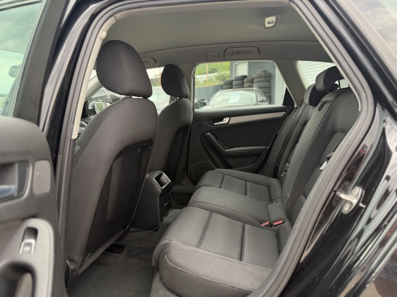 Audi A4 2.0TDI NAVI AUTOMATIC, снимка 11 - Автомобили и джипове - 55217156