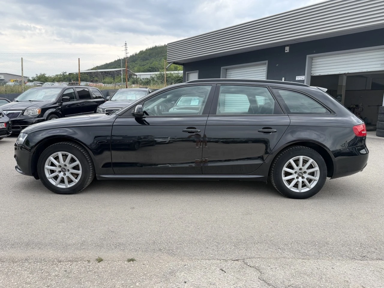 Audi A4 2.0TDI NAVI AUTOMATIC, снимка 8 - Автомобили и джипове - 55217156
