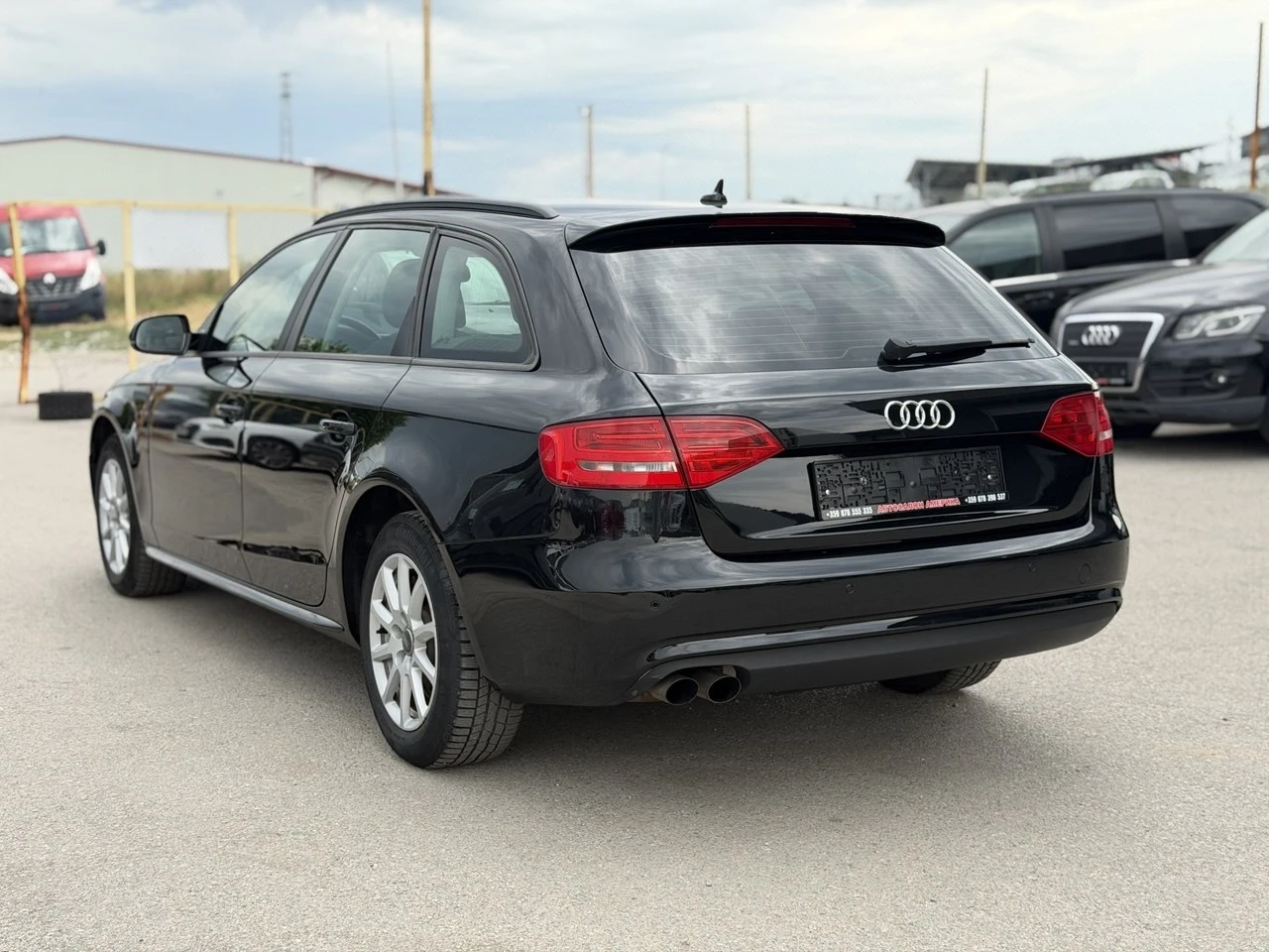 Audi A4 2.0TDI NAVI AUTOMATIC, снимка 4 - Автомобили и джипове - 55217156