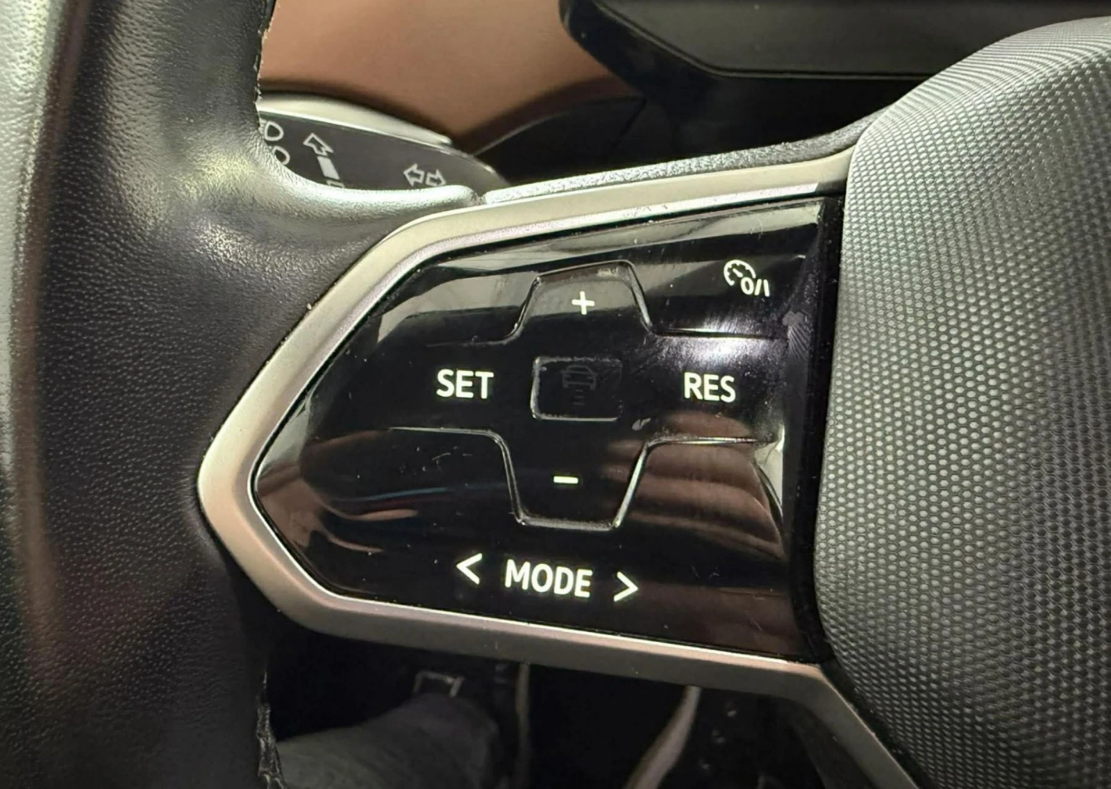 VW ID.4 PRO PERFORM.77 KWh.Navi.ACC.Led.Kamera | Mobile.bg � ����������� 12