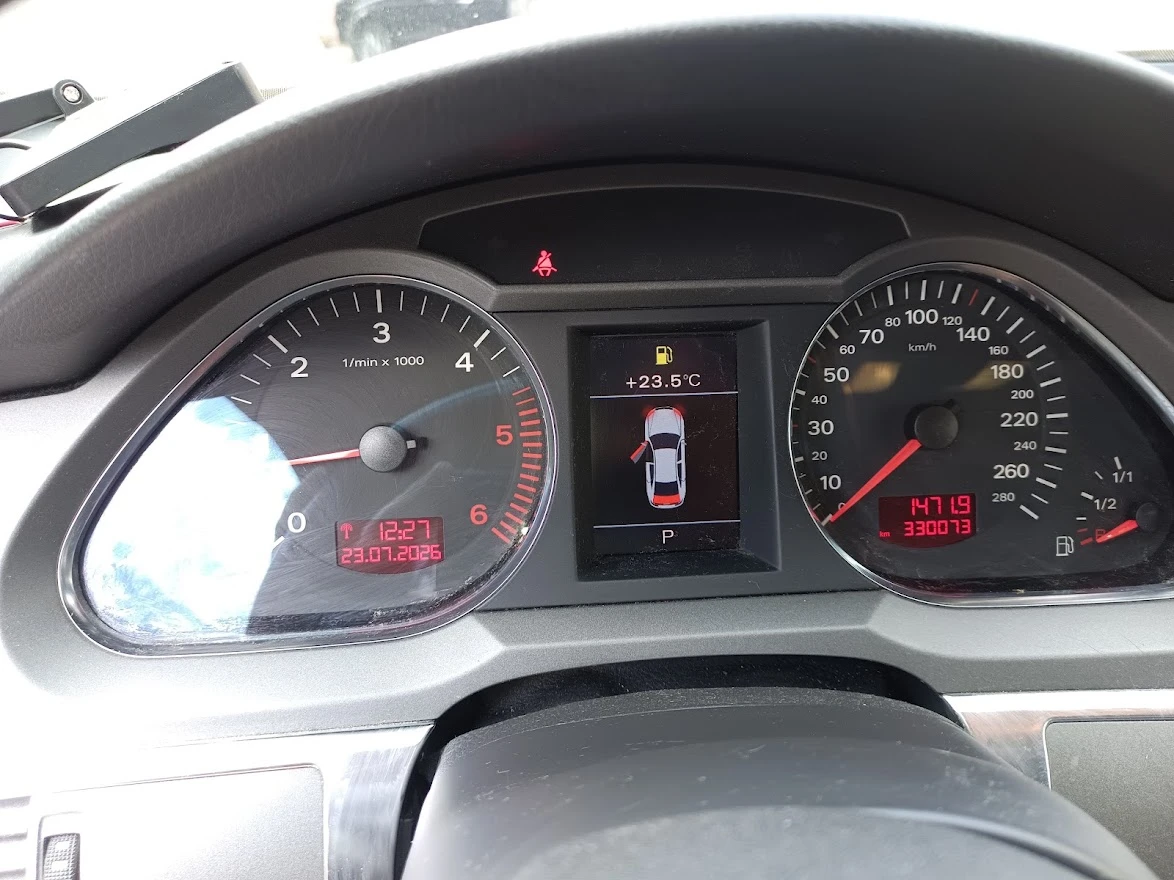 Audi A6, снимка 8 - Автомобили и джипове - 55555775