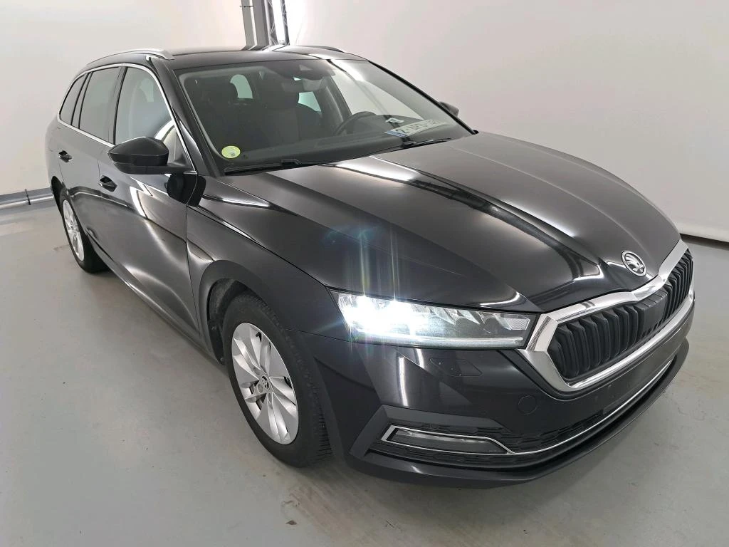 Skoda Octavia 2.0 CRTDI Ambition Navi / Virtual, снимка 2 - Автомобили и джипове - 55724649