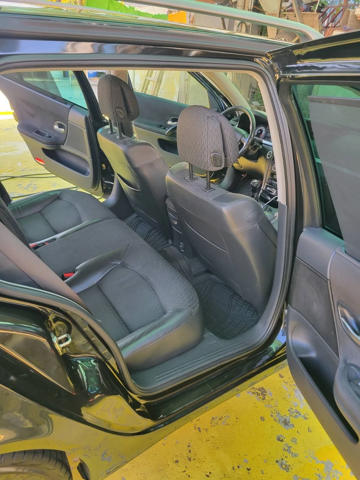 Renault Laguna, снимка 7 - Автомобили и джипове - 55746866