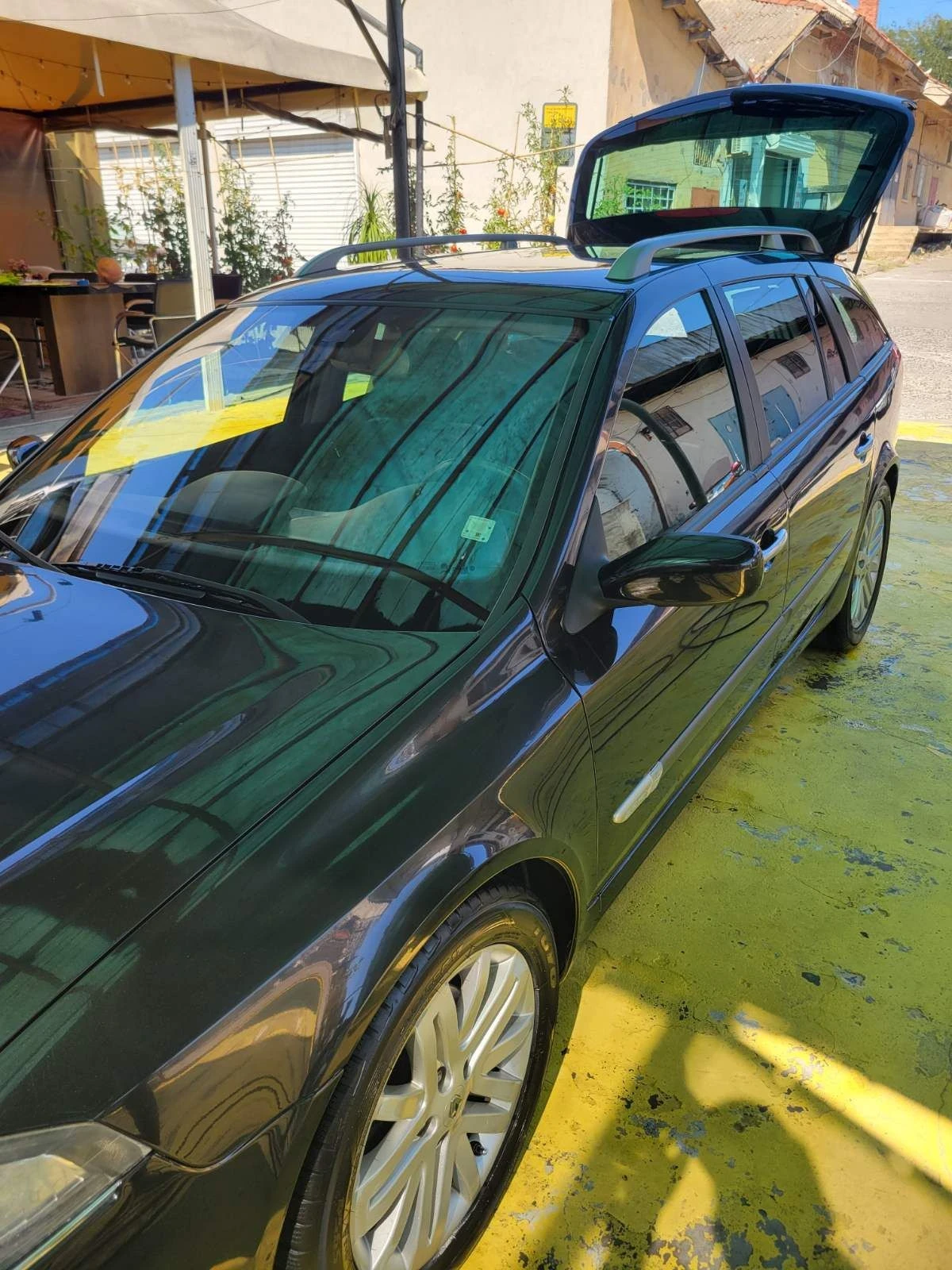 Renault Laguna, снимка 5 - Автомобили и джипове - 55746866