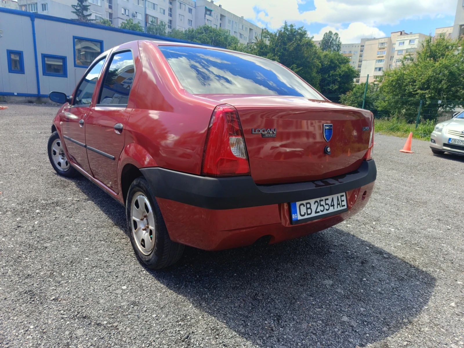 Dacia Logan 1.4 mpi, снимка 4 - Автомобили и джипове - 55750523