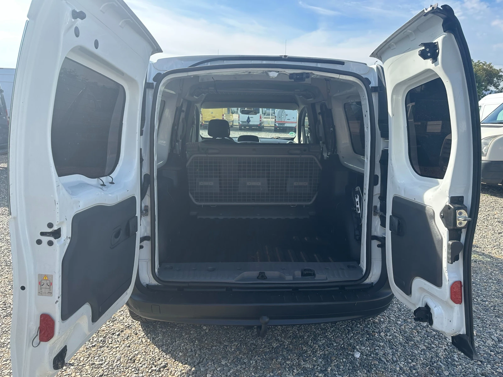 Renault Kangoo MAXi/1.5dci | Mobile.bg � ����������� 10