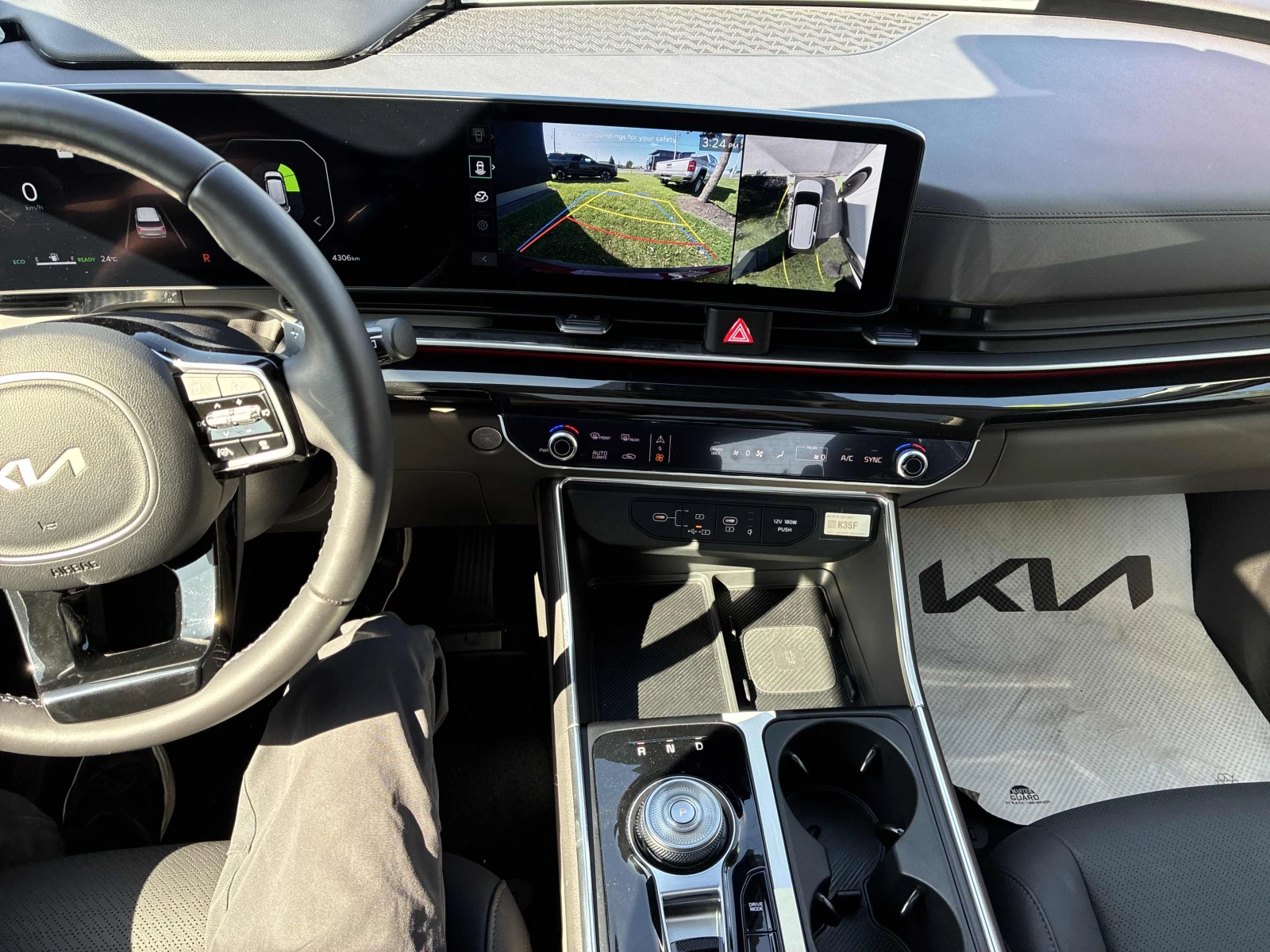 Kia Carnival Carnival Hybrid SX+ HEV, АВТОКРЕДИТ, снимка 9 - Автомобили и джипове - 56087439