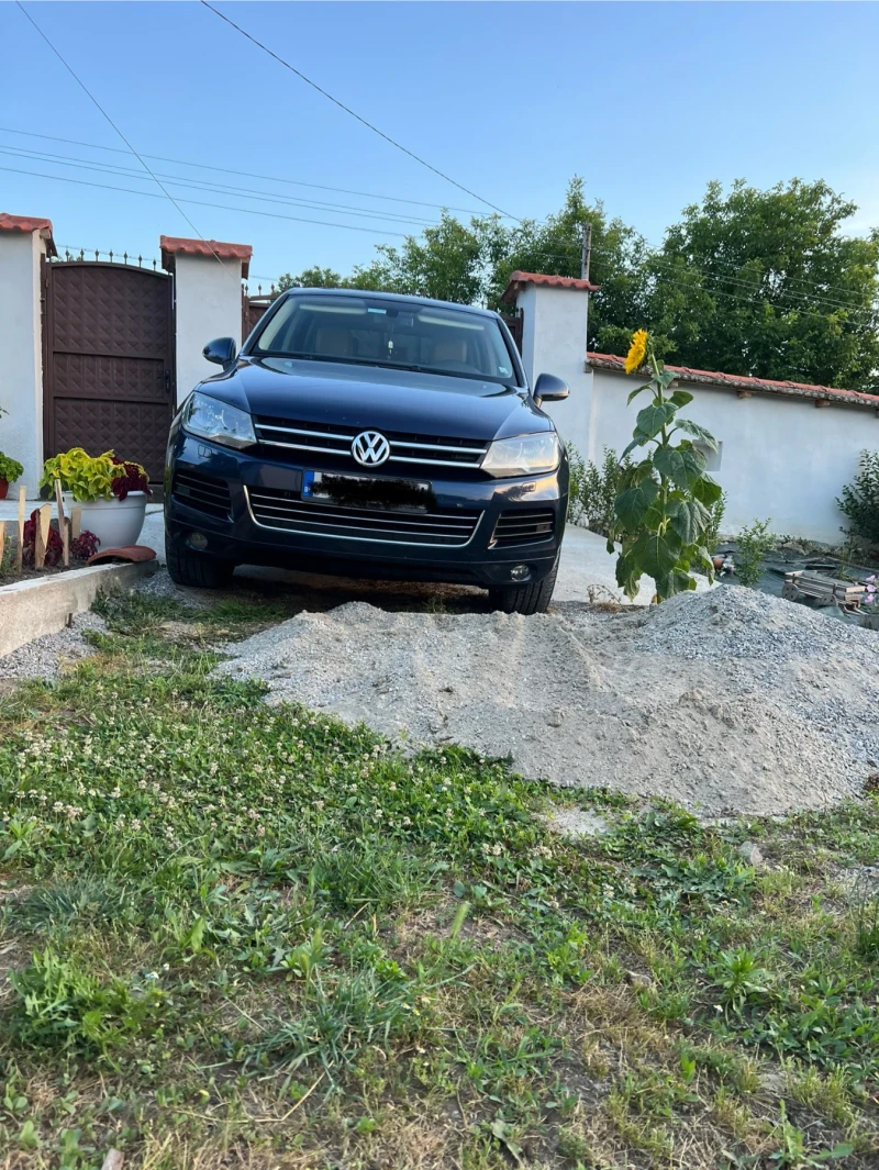 VW Touareg, снимка 2 - Автомобили и джипове - 48168687