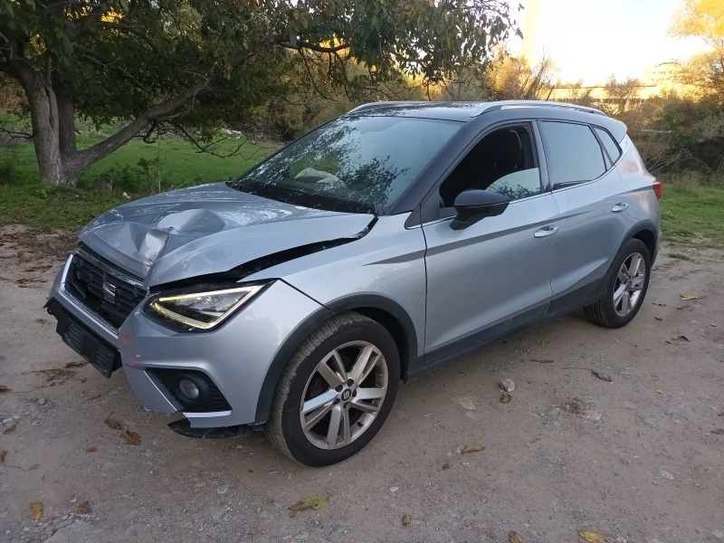 Seat Arona 1.0 TSI , снимка 1 - Автомобили и джипове - 47582593