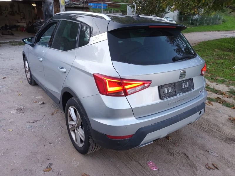 Seat Arona 1.0 TSI , снимка 2 - Автомобили и джипове - 47582593