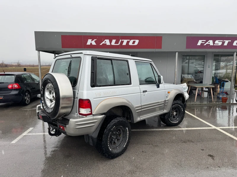 Hyundai Galloper 3.0 i / V6, снимка 3 - Автомобили и джипове - 48258916