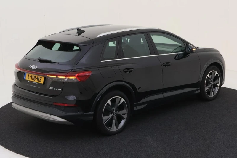 Audi Q4 40 e-tron ТОП Оферта, снимка 3 - Автомобили и джипове - 51133738