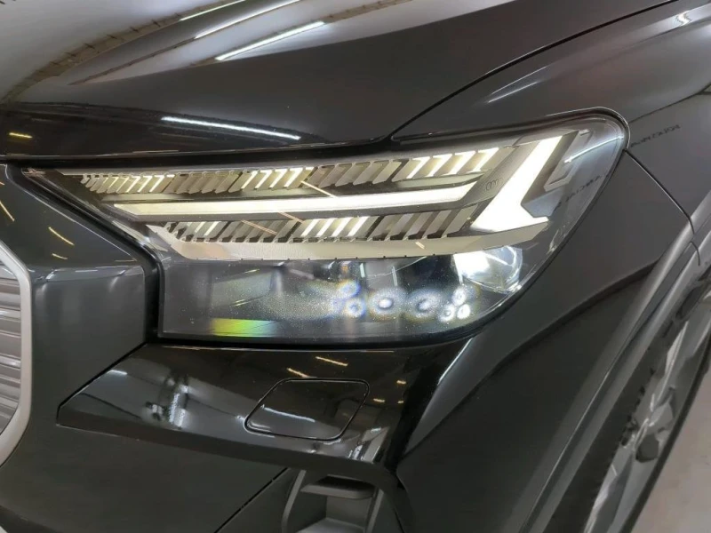Audi Q4 40 e-tron ТОП Оферта, снимка 12 - Автомобили и джипове - 51133738