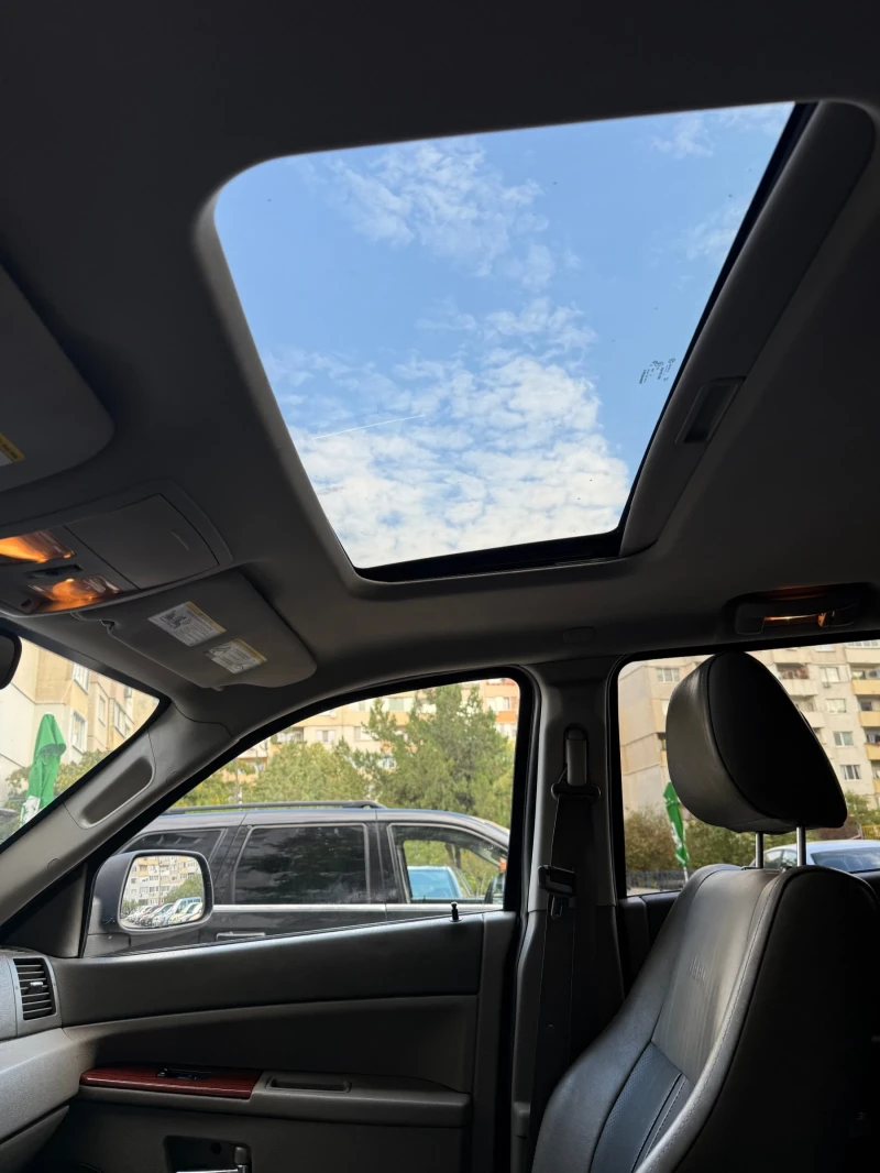 Jeep Grand cherokee, снимка 11 - Автомобили и джипове - 52449919