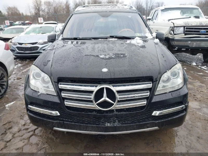 Mercedes-Benz GL 550 5.5l 4Matic, снимка 12 - Автомобили и джипове - 53187251