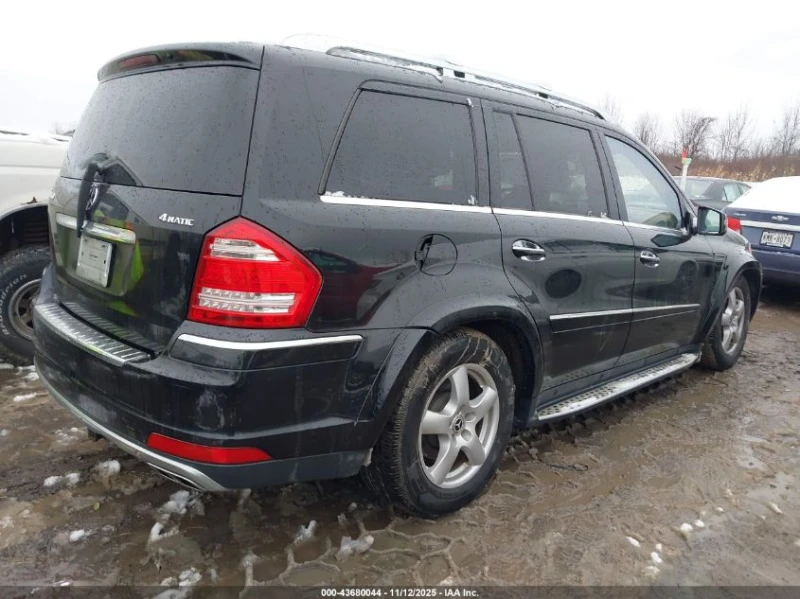 Mercedes-Benz GL 550 5.5l 4Matic, снимка 4 - Автомобили и джипове - 53187251