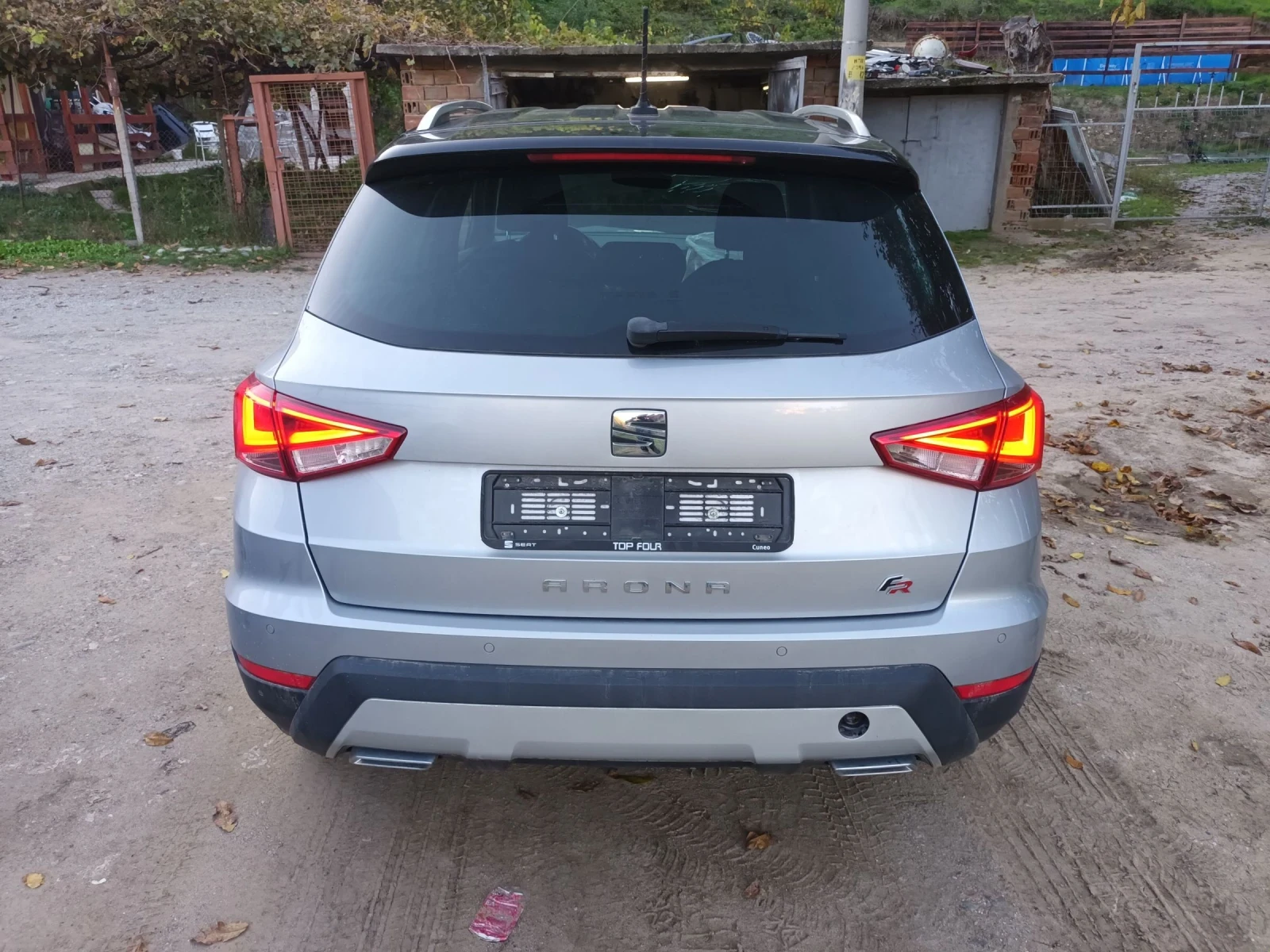 Seat Arona 1.0 TSI  - изображение 3