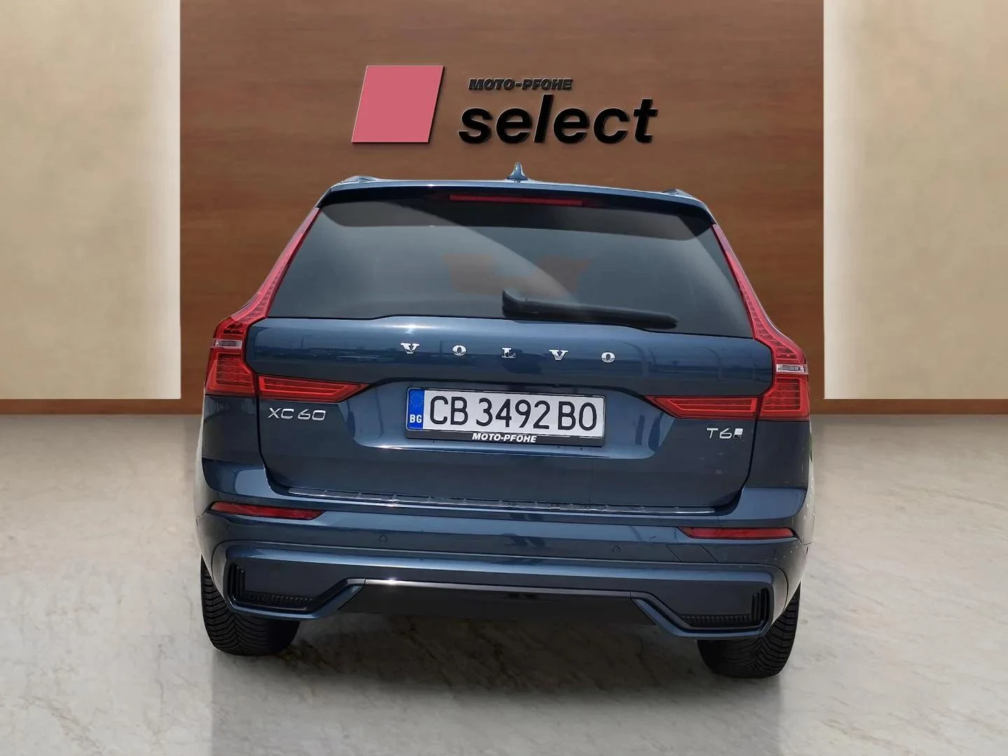 Volvo XC60 2.0 T6 - изображение 6