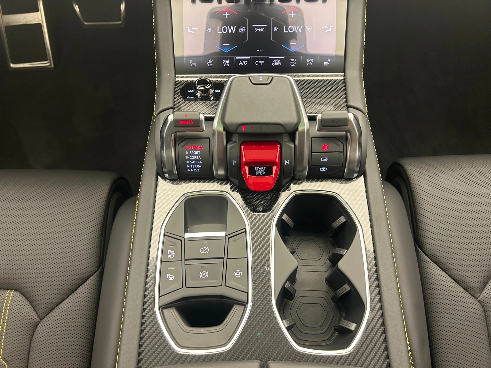 Lamborghini Urus SE | Mobile.bg   11