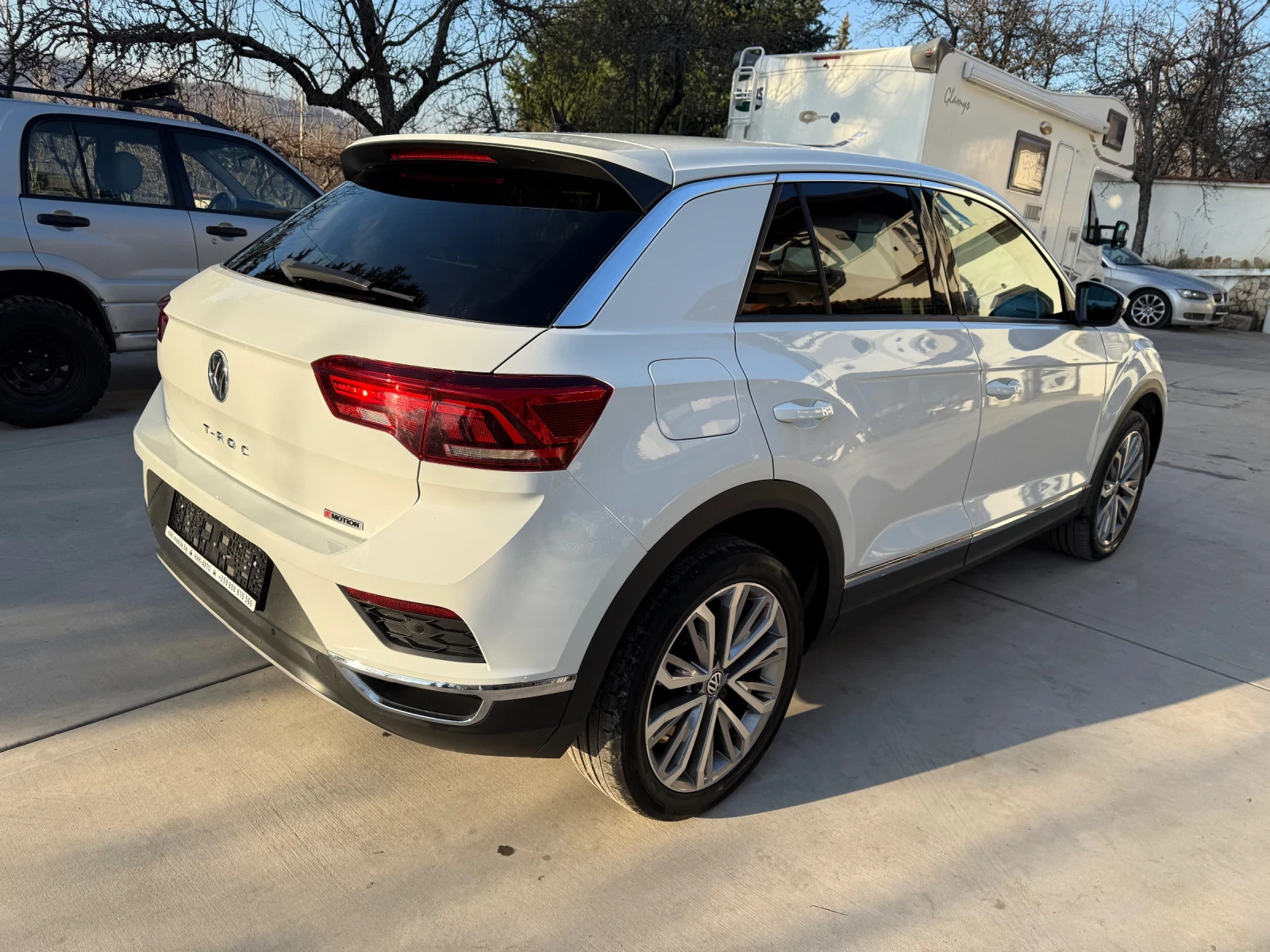 VW T-Roc 2.0TDI* 4x4* Автоматик* MATRIX* Digital Cockpit*  - изображение 3