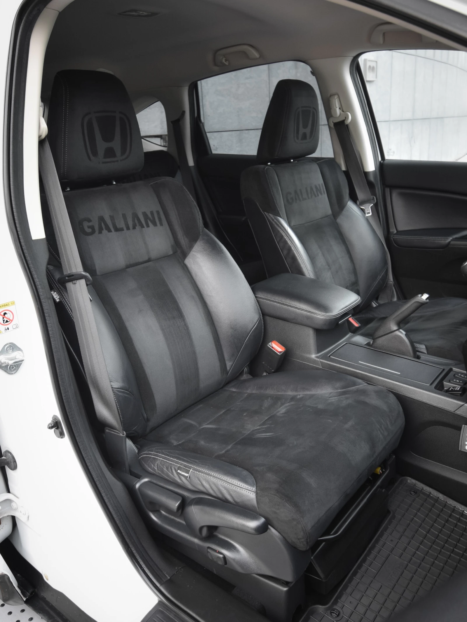 Honda Cr-v 2.2CDTI* CAMERA - изображение 8