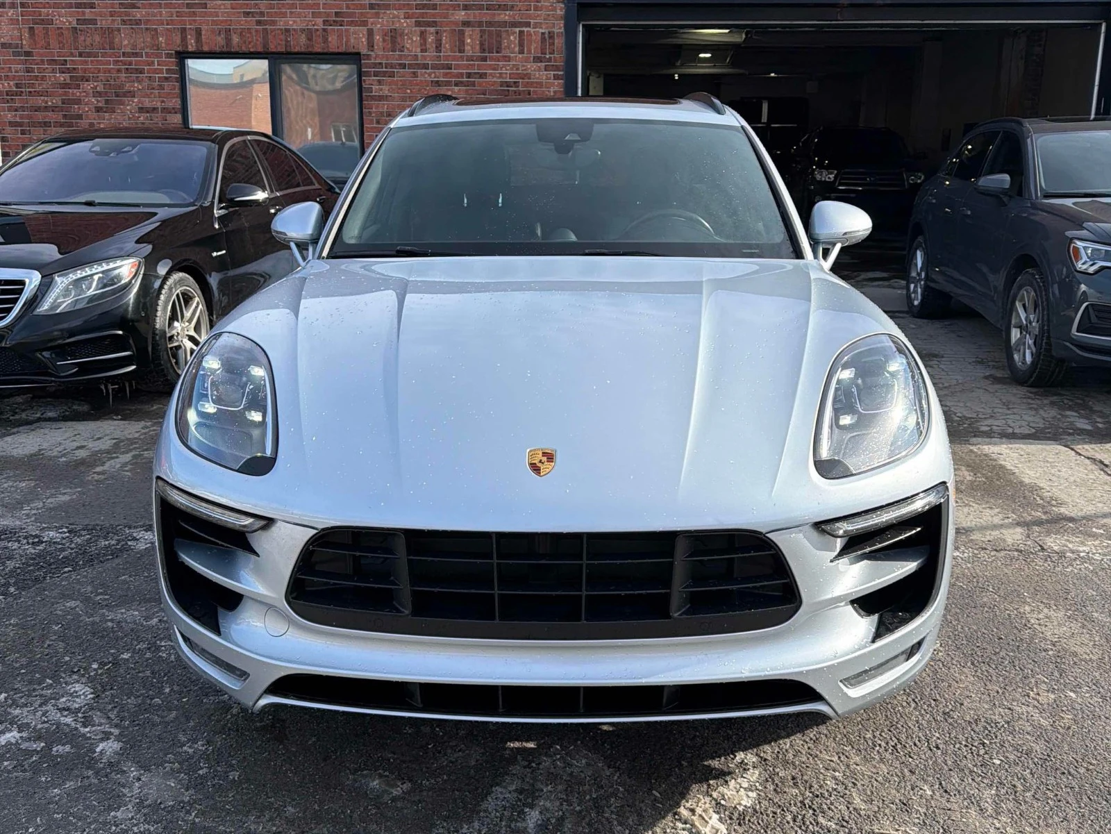 Porsche Macan GTS С РЕГИСТРАЦИЯ & АВТО КРЕДИТ  - изображение 3