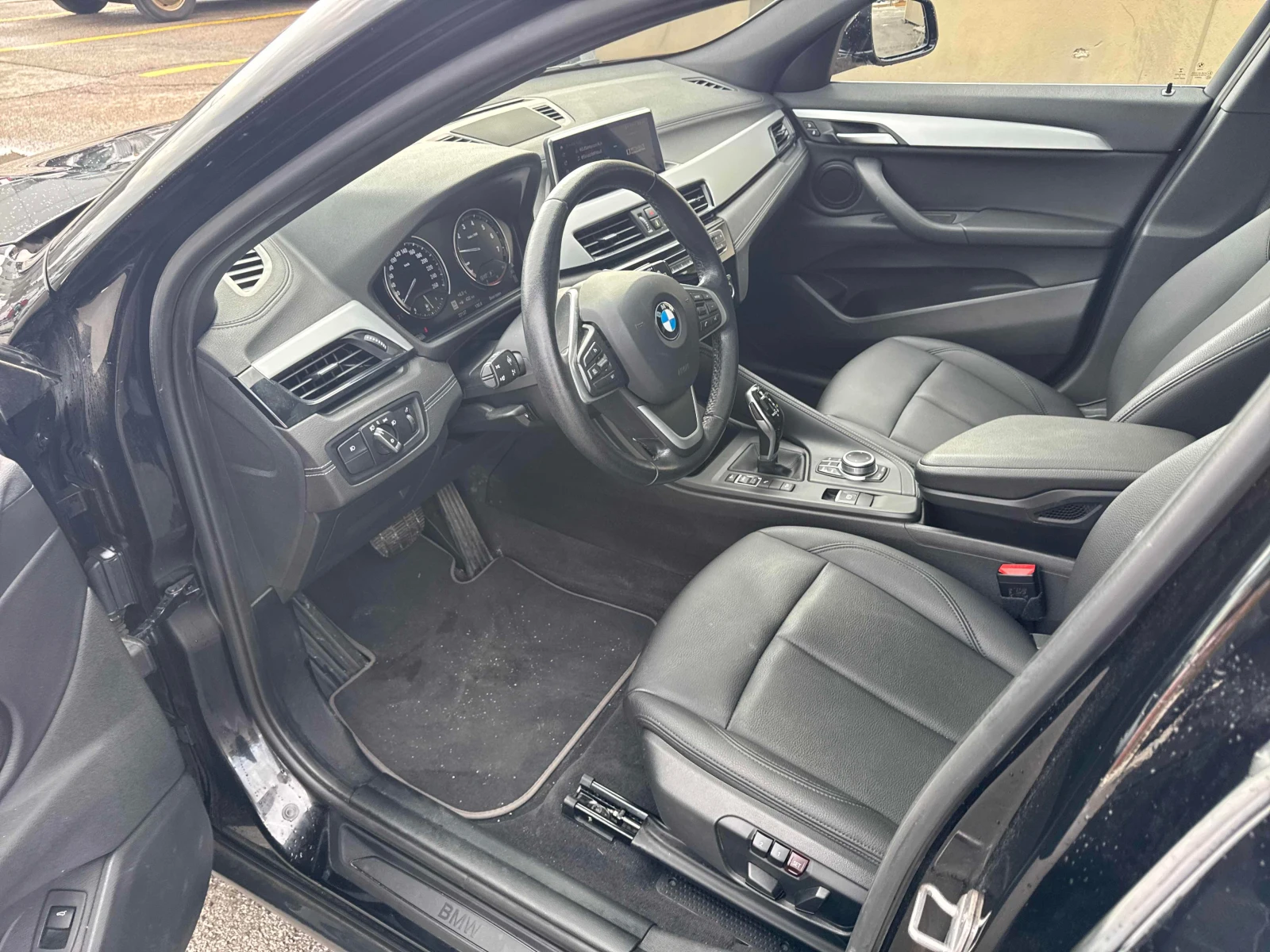 BMW X2 * xDrive28i * CARFAX * �������� * PANO * CARPLAY | Mobile.bg � ����������� 16